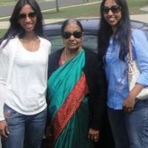 Meet your Posher, Nirosha